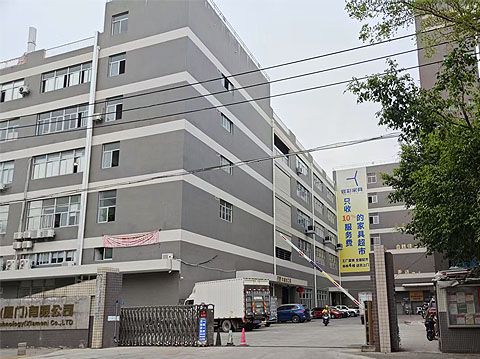 Jeancen Mold injection molding workshop and precision tooling capability in Xiamen, China