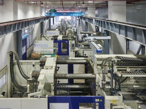 Injection molding workshop overview at Jeancen Mold